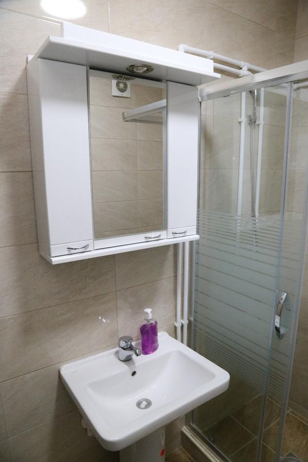 Comfort Inn Apartment 2 Novi Pazar Eksteriør bilde